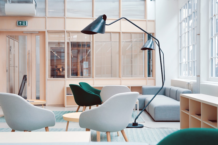 B2B / Companies